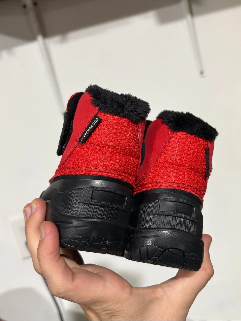 The North Face Kids' Red Insulated Snow Boot Toddler Alpenglow II Size 4